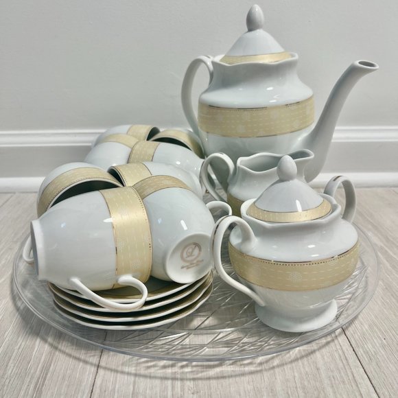 "Lorren Home Trends" China Gold Mix & Match Coffee Set of 19 - Picture 2 of 16